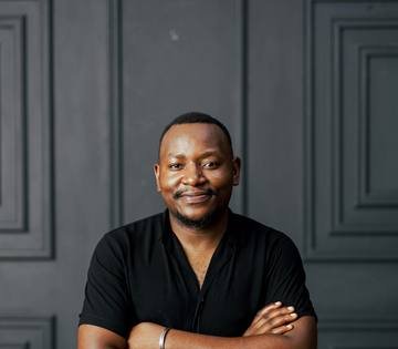 Portrait of Lawrence Chiwaya